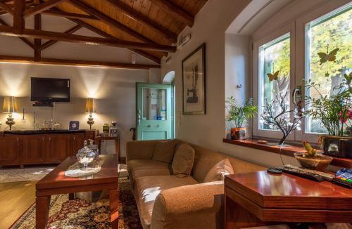 Dimitsana House | Enastron Guesthouse