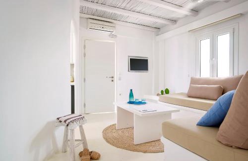 Apollonia Hotel | Delmar Apartments & Suites Milos - Delmar Collection