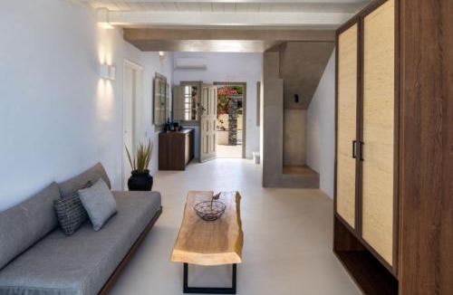 Megalochori Apartment | Santo Blue Santorini Caldera View Luxury Houses