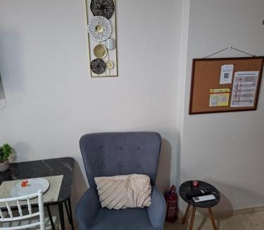 Khalkis Apartment | Charming Studio