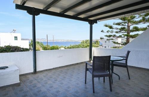 Milos Apartment | Akrothalassia
