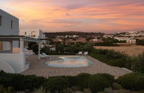 Naxos House | Thija, Private Beach View Retreat, Glyfada Naxos