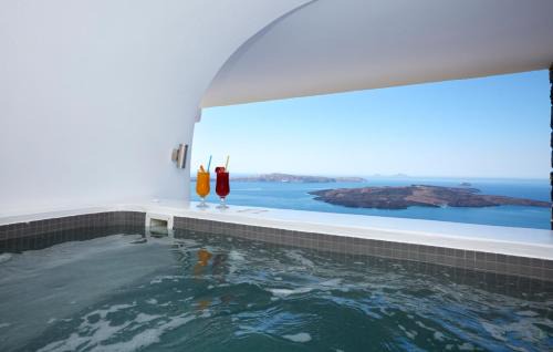 Firostefani Hotel | Ira Hotel & Spa - Adults Only