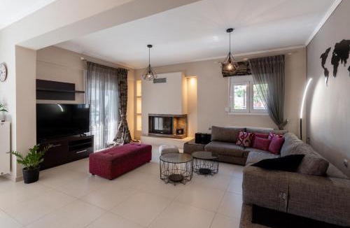 Kalambaka Apartment | Mary's Modern and Elegant apartment