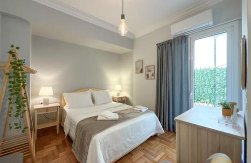 Omonia Apartment | Acropolis view 4 bedroom flat
