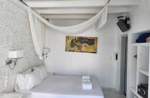 Ornos Hotel | Casa Bianca