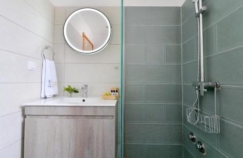 Ilia Apartment | Pharos Rooms
