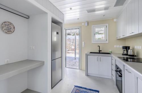 Neo Klima House | Iremia Coastal Retreat - Private Sea View Terrace