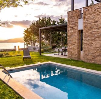 Skaloma Villa | Scalma Villas