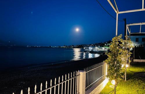 Petalidi Apartment | Seaside Bungalows Petalidi
