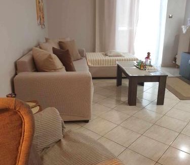Peiraiki Apartment | Piraeus Seaside Apartment Escape