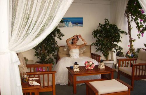 Finikia Apartment | Kiklamino Sunset Suites