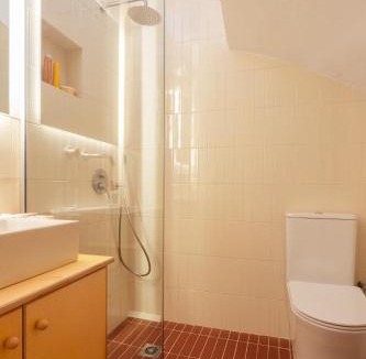 Vitina Apartment | VYTINA LOFTS - Cozy 2-Level Loft Apartments with Fireplace & Mountain Views