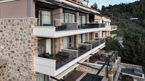 Nafplion City Centre Hotel | Ennea Muses Rooms and Suites