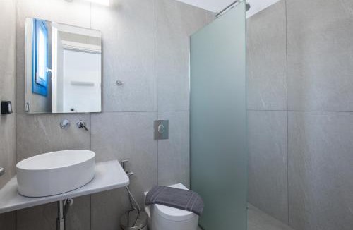 Ornos Apartment | Corfos Pearl Studios