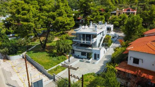 Elia Apartment | Mathesi Beachfront Apartment in Elia