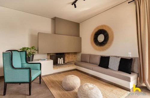 Thissio Apartment | Penthouse with Magical Acropolis view from Balcony