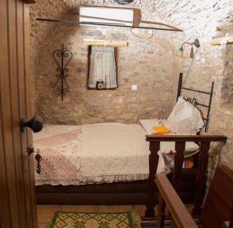 Pyrgi Hotel | The Pounti