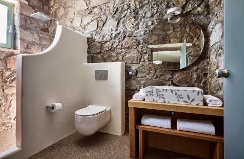 Milos Villa | Ninos Houses