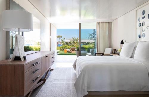 Vouliagmeni Hotel | Four Seasons Astir Palace Hotel Athens