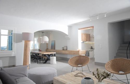 Paraga Villa | Villa Paradiso by Fantasia Villas