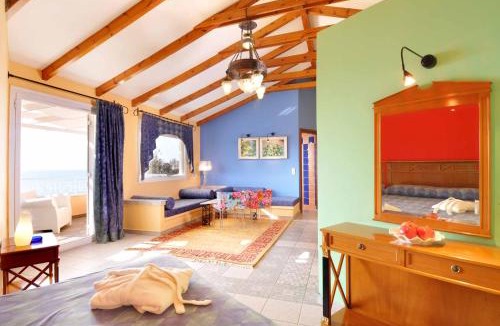 Nafpaktos Hotel | Akti