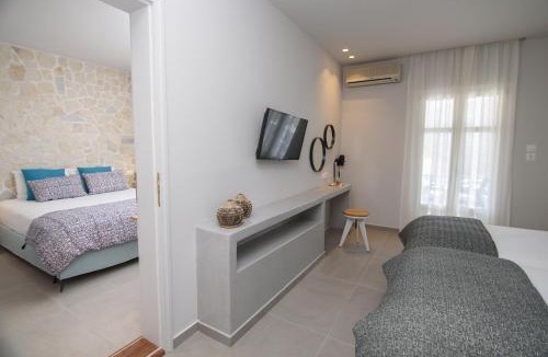 Tholaria Hotel | Vigla Hotel