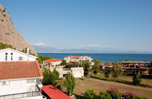 Kryoneri Apartment | Philoxenia Apartments
