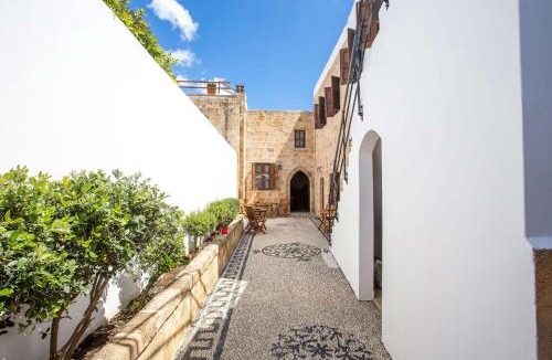 Lindos Hotel | CasaLindos Festa