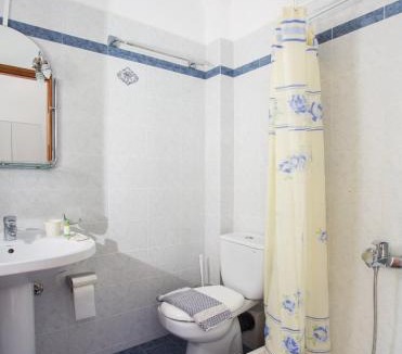 Monemvasia Apartment | Malvasia Corner Studios - ex Romeo's House