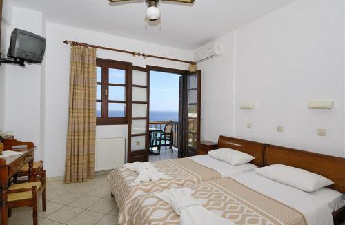 Kokkari Apartment | Achinos Apartments