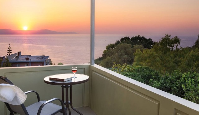 Koralia - Chania's Card Postal Villa Majestic View in Chania