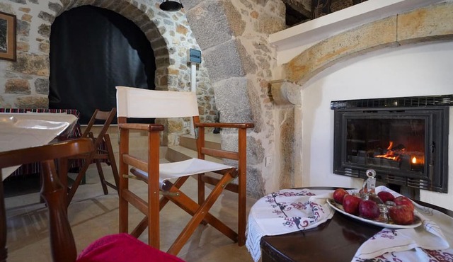 Vilaeti 1871 House - Cozy Winter Getaway