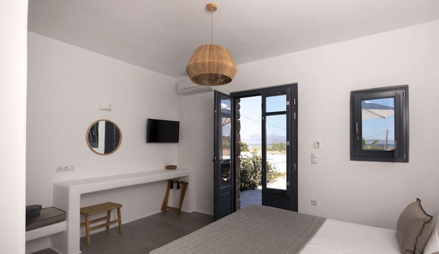 Archon Seaside Retreat