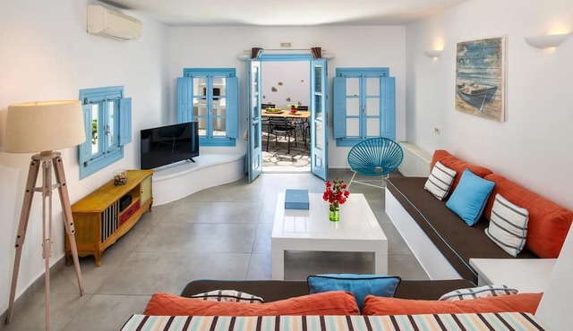 Anema Boutique Hotel & Villas Santorini