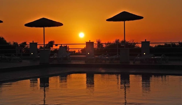 Santorini Camping & Hostel