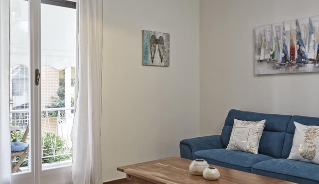 Cozy and Bright Apartment in Kolonaki
