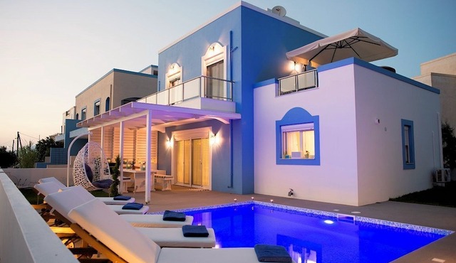 Seabreeze, a new luxury seafront villa for up to 9 people in Mastichari