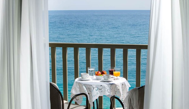 Kenta Beach Hotel