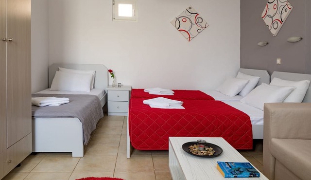 John Akroyiali rooms in Sfakia