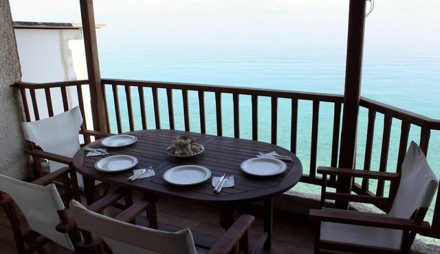 Traditional house by the sea in Derveni