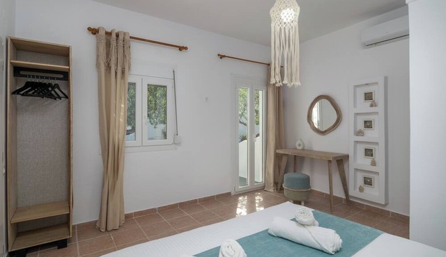 Summer Residence