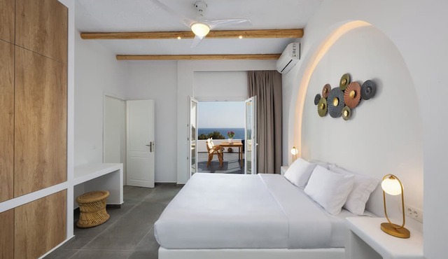 Sonus Mare Santorini