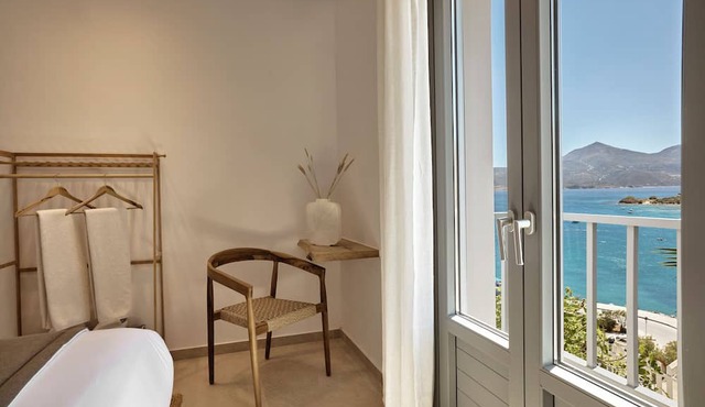 Villa Soleil Milos - Delmar Collection