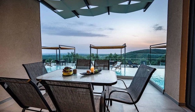 Serenity Suites Sea View 1