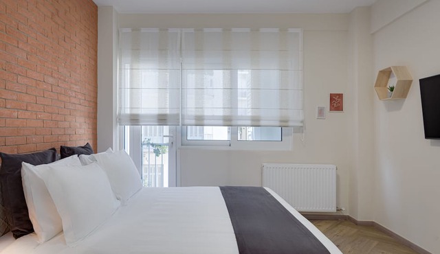 Acropolis Premium Residence
