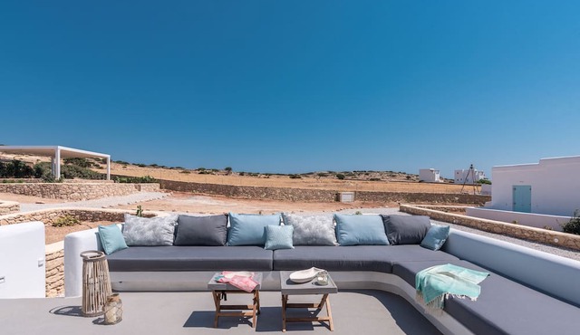 Blue Harpist Villas