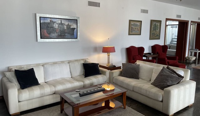 Athens 360° Penthouse, panoramic city center view
