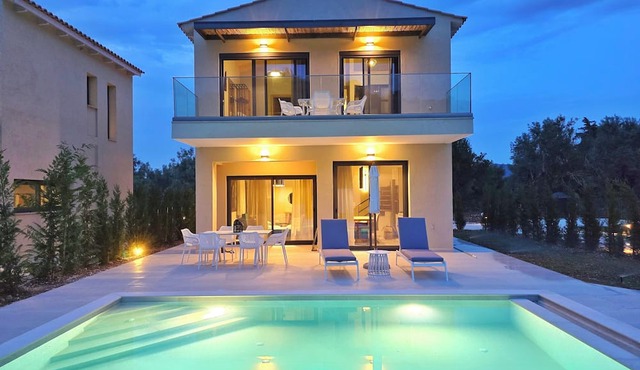Anmaria Luxury