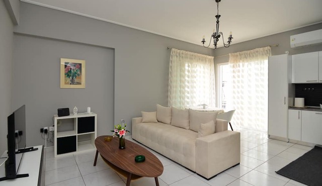 Athenian Riviera Beach front apartment 2 minutes from Tram stop